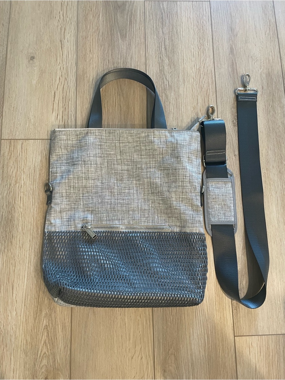 Athleta Gray Crossbody Nylon Tote Bag with Detachable Strap